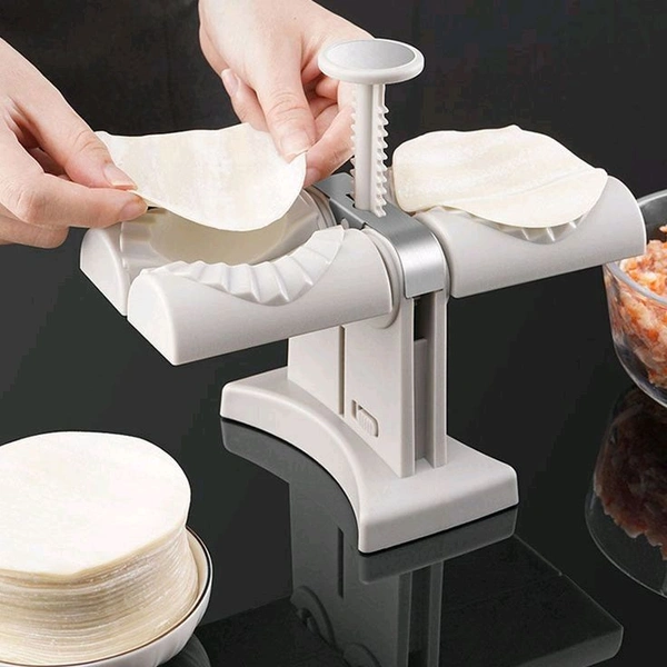 DUMPLING MAKER MOLD,DOUBLE HEAD DUMPLING MOLD WRAP TWO AT A ONE TIME,HOUSEHOLD DUMPLING MAKER MOULD,EASY-TOOL FOR MAKING DUMPLINGS,DUMPLING PRESS MOLD KITCHEN ACCESSORIES (Brown Box)Name: DUMPLING MAKER MOLD,DOUBLE HEAD DUMPLING MOLD WRAP TWO AT A ONE TIME,HOUSEHOLD DUMPLING MAKER MOULD,EASY-TOOL FOR MAKING DUMPLINGS,DUMPLING PRESS MOLD KITCHEN ACCESSORIES (Brown Box)Material: Plas - Free Size