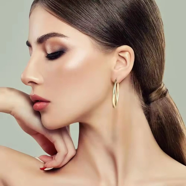  Minimal Circular Hoop Earrrings - Free Size