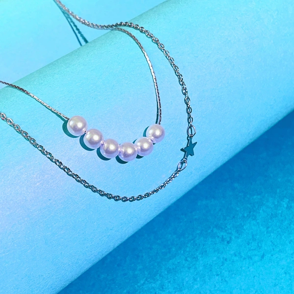 Western & Elegant Pearl Pendant 