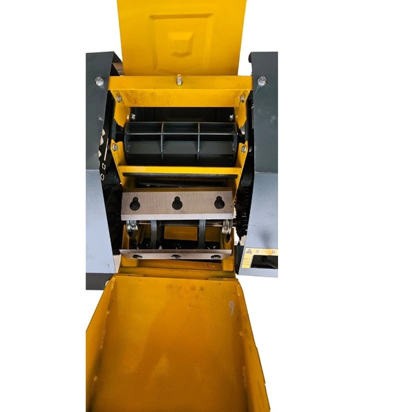 KisanDost 5Blade Chaff Cutter With 3HP Single Phase Motor with Gear System