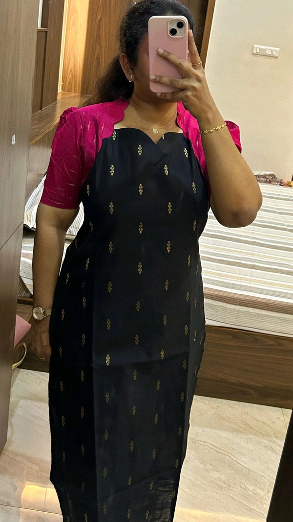 Collared Black Kurti - M