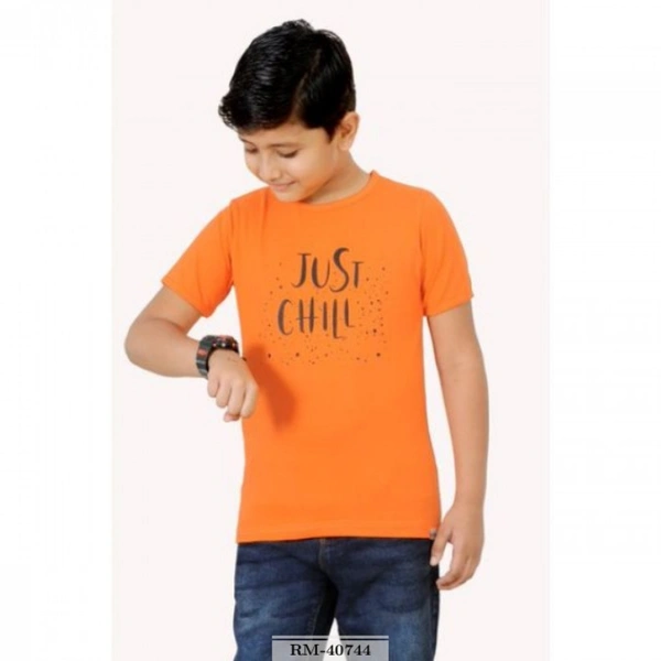 Printed Kids T Shirt - Multi colors, Printed Cotton T-Shirt for KidsProduct code - RM-40744Printed Kids Boy's T-shirt.
Fabric: 4 Way Cott, rmal