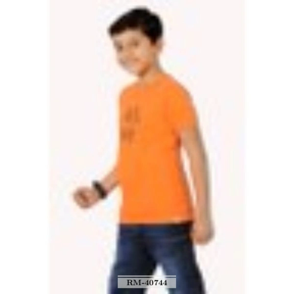 Printed Kids T Shirt - Multi colors, Printed Cotton T-Shirt for KidsProduct code - RM-40744Printed Kids Boy's T-shirt.
Fabric: 4 Way Cott, rmal