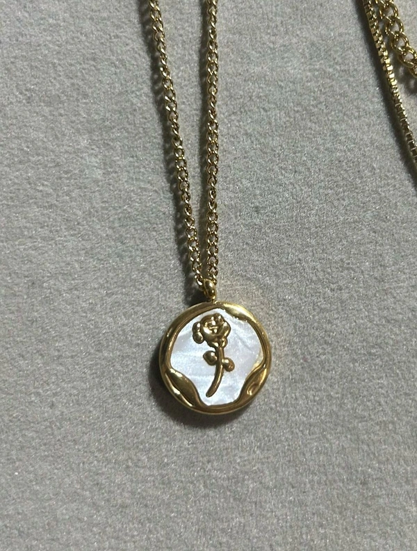 Ananya White Tulip Necklace 
