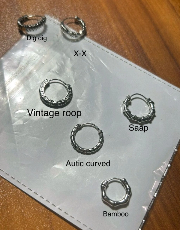Men's Earring  - Vintage Roop