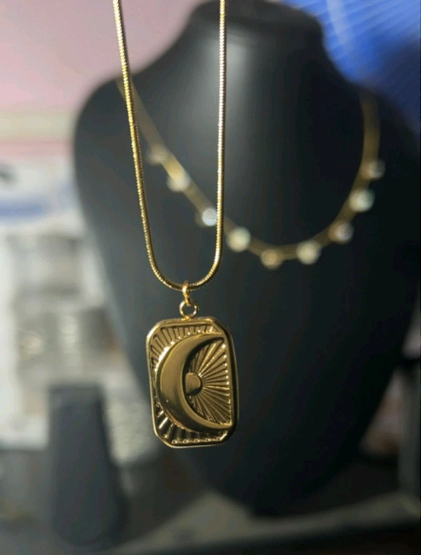 moon 🌙 Light Necklace 
