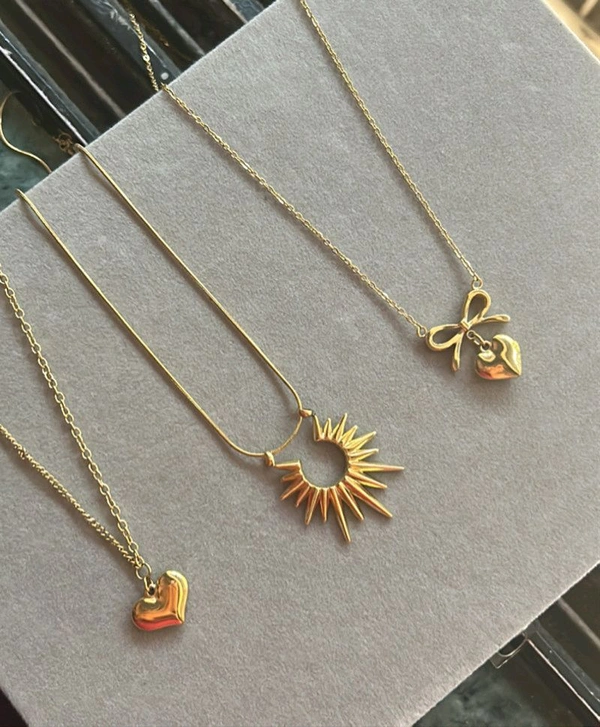  Necklace 18k Plated  - Bow Heart