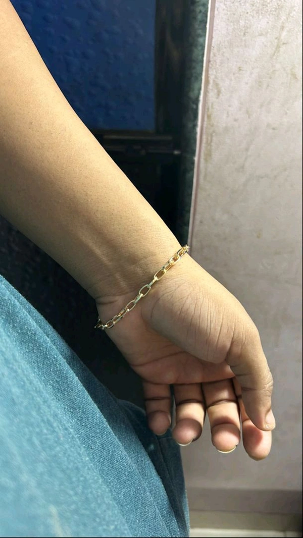 Golden Curve Chain Bracelet