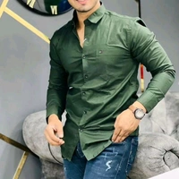 Tommy Shirts 🛒🛒 - L