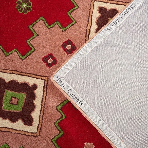 Magic carpets Magic Carpets: Exquisite Geometric Design Wool Carpets for Elegant Home Décor - 8 x 10 Feet