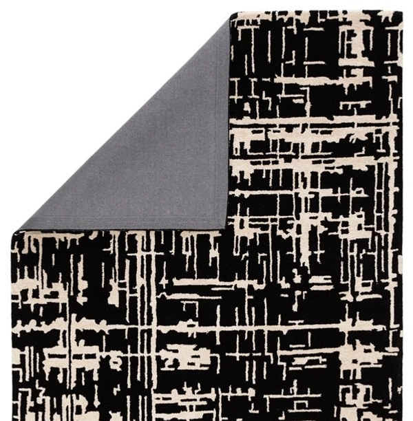 Rugs Shop 3x7, 5x7, 6x8 Feet Motif Rugs – Enhance Your Beautiful Homes with our elegant rugs made of pure wool with anti skid features. - 5x7 Feet, Black
