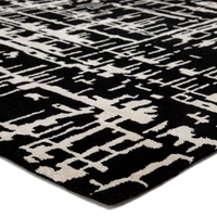 Rugs Shop 3x7, 5x7, 6x8 Feet Motif Rugs – Enhance Your Beautiful Homes with our elegant rugs made of pure wool with anti skid features. - 5x7 Feet, Black