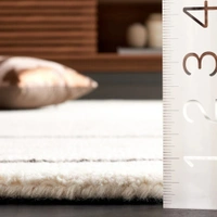 Rugs Shop 3x7, 5x7, 6x8 Feet Motif Rugs – Enhance Your Beautiful Homes with our elegant rugs made of pure wool with anti skid features. - 6x8 Feet, Mercury