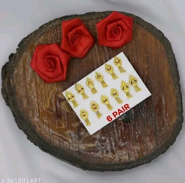 SHREEJA JEWELES EARRING 6 PCS COMBO FOR WOMEN AND GIRLS
Name: SHREEJA JEWELES EARRING 6 PCS COMBO FOR WOMEN AND GIRLS
 - White