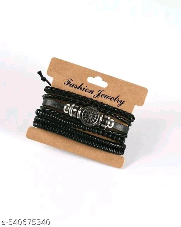 Black Leather Compass Bracelet Set • 4 Pcs
Name: Black Leather Compass Bracelet Set • 4 Pcs - Free Size