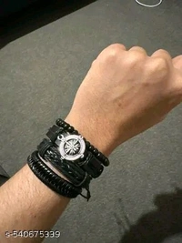 Black Leather Compass Bracelet Set • 4 Pcs
Name: Black Leather Compass Bracelet Set • 4 Pcs - Free Size