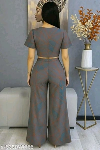 Catalog Name:*Classy Glamorous Women Jumpsuits* - M