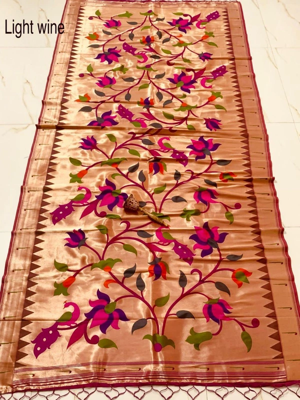 "Love Bird Silk Dupatta with Lotus Butti | 2.5m Soft Jari Fabric |" - 2.5 mt, Light Wine