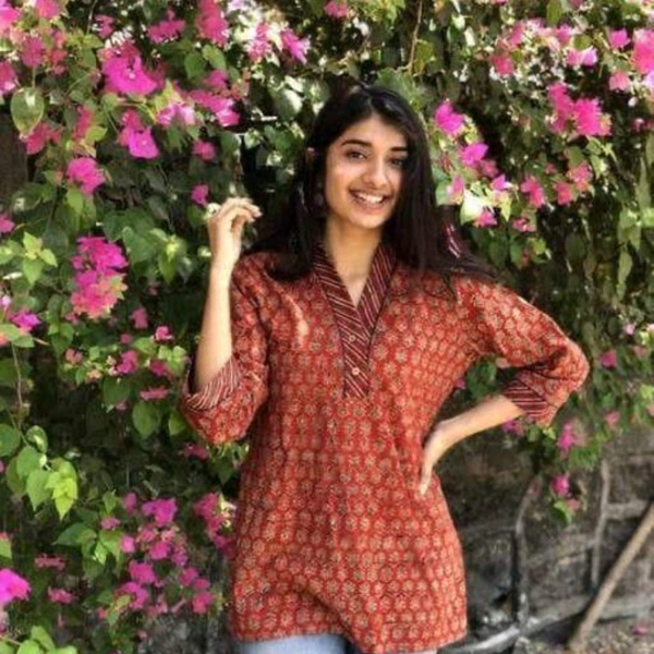 Short Kurti - Red, M