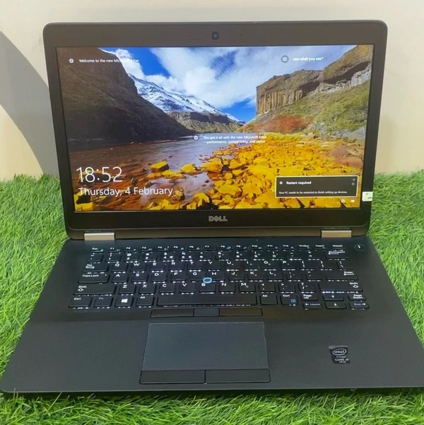 CORE I7- 6TH GEN- (Refurbished) Dell Latitude E7470/ E7480 Intel Core i7 6th Gen 14 inches Laptop /8 GB RAM/256 GB SSD/Windows 10/ Adapter