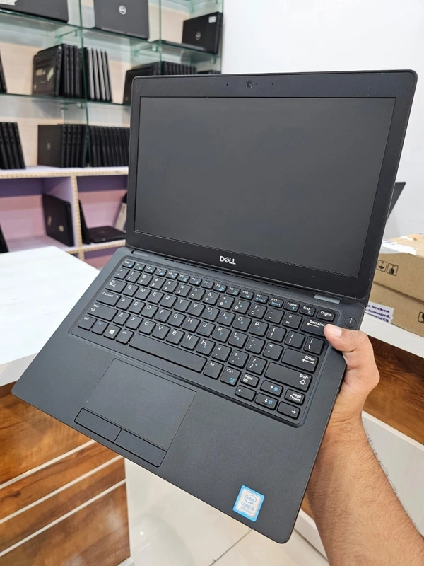 CORE I7- 6TH GEN- DELL LATITUDE E5270-  (Refurbished) 12.5 inches HD Laptop, Intel Core I7 ,8 GB  RAM-256 GB SSD-Windows 10 Pro/MS Office, 1.7kg