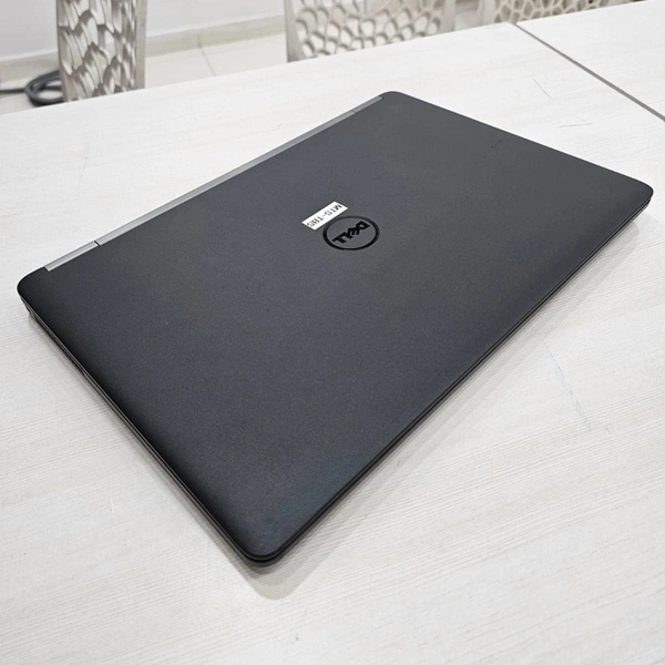 CORE I5- 6TH GEN- (Renewed) Dell Latitude Laptop E7470/ E7480 Intel Core I5 - 6300U Processor, 8 GB Ram  & 256 GB SSD Drive Sata, 14.1" FHD Screen/ BTW/ Wifi/ Win 10 Pro + Adapter I