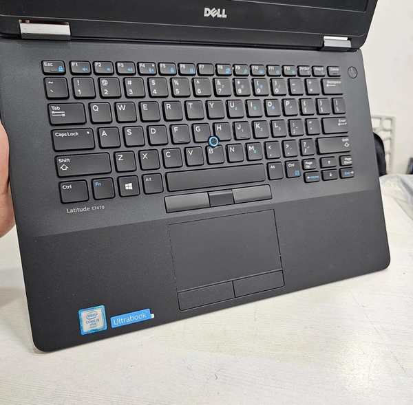 CORE I5- 6TH GEN- (Renewed) Dell Latitude Laptop E7470/ E7480 Intel Core I5 - 6300U Processor, 8 GB Ram  & 256 GB SSD Drive Sata, 14.1" FHD Screen/ BTW/ Wifi/ Win 10 Pro + Adapter I
