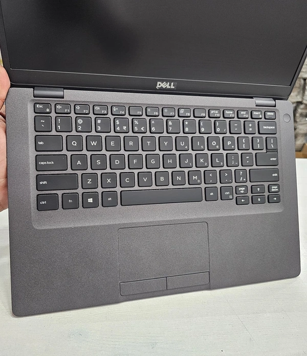 SKU-0453/ CORE I7/  DELL LATITUDE 5400/ Business Series Laptop/ (CORE I7/ 8GB/ 256GB SSD/ HD Webcam/ Backlit KB/ 14.1'' FHD LED / Win 10/11 Pro Installed + MS Office/ Adapter ( Refurbished )