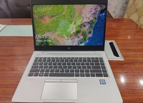  SKU-0481/ CORE I5/ Hp Elitebook 840 G5 / Business Series Laptop/ (CORE I5/ 8th Gen / 8 GB RAM / 256 GB SSD / Webcam/14'' HD LED / Win 10/11 Pro Pre-Installed + MS Office/ Adapter( Refurb )