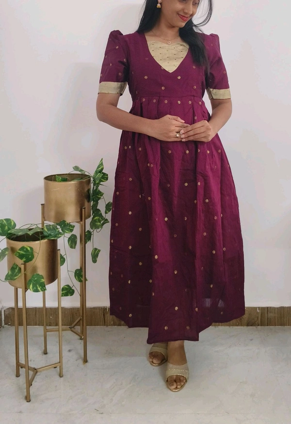 Burgundy-Silk Feeding Wear - Clairvoyant, L