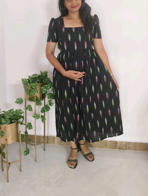 Black-Ikkat Feeding Maxi - Black, Xxl