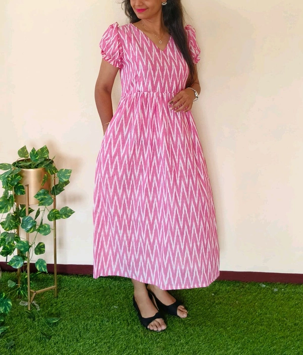 Pink-Ikkat Feeding Maxi - Xl
