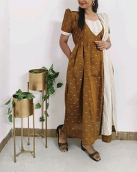 Caramel-Silk Feeding Kurti With Shawl - Brown, M