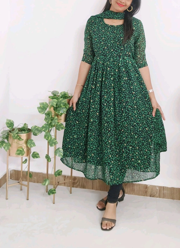 Green-Feeding Kurti With Shawl - Green Pea, L
