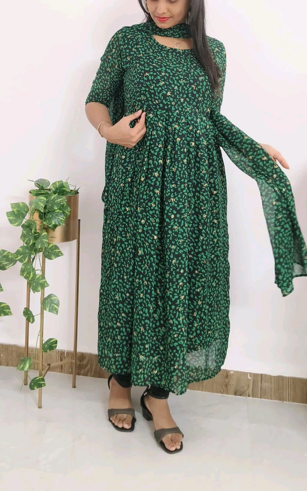Green-Feeding Kurti With Shawl - Green Pea, L