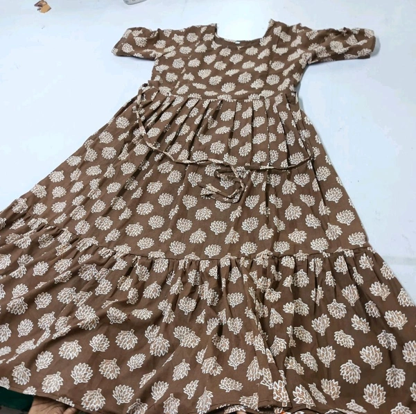 Brown-Cotton Feeding Kurti - Cinnamon, M