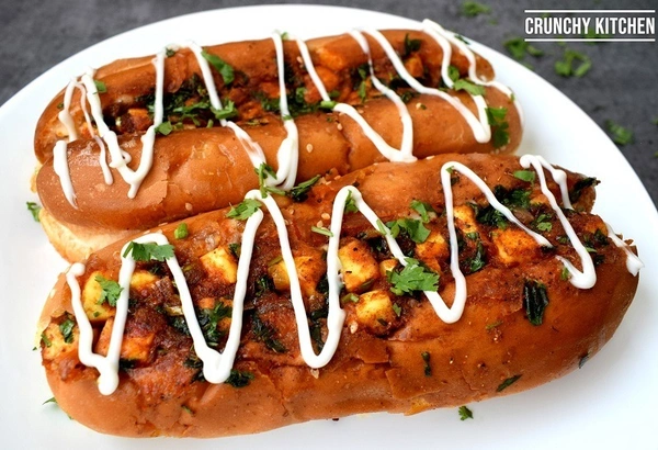 7th heaven Paneer Hot Dog