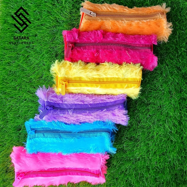 Furr Pouch