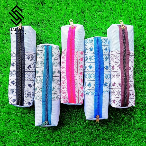 Pouch SS25