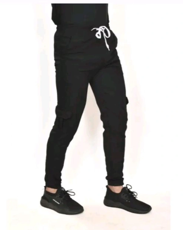 331 Jogger Trackpant Name: 331 Jogger Trackpant Fabric: PolycottonPattern: SolidNet Quantity (N): - Black