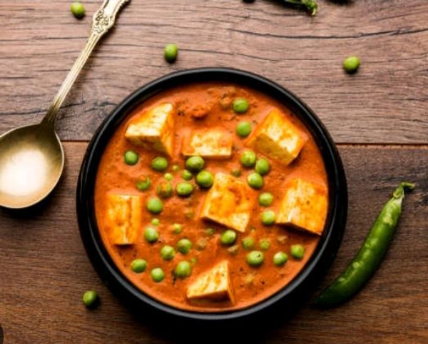 Matar Paneer