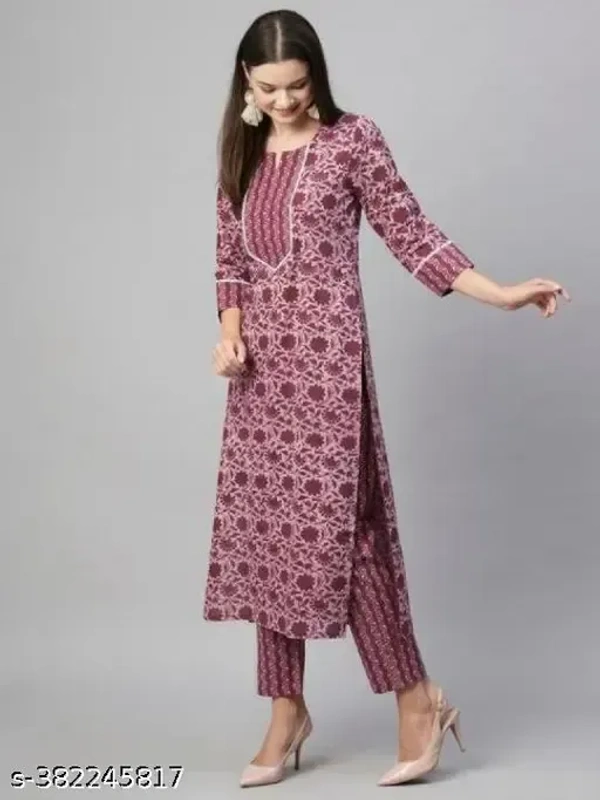 Women Cotton Kurta Pant Set - M