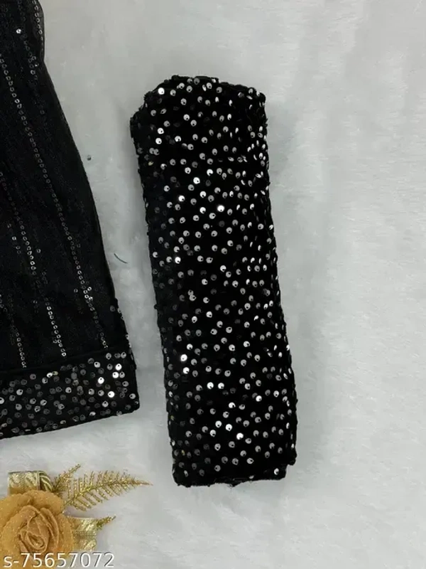 UNIQUE DESIGN SAREE - Free Size