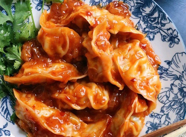 PANEER PAN FRIED MOMO(6pic)