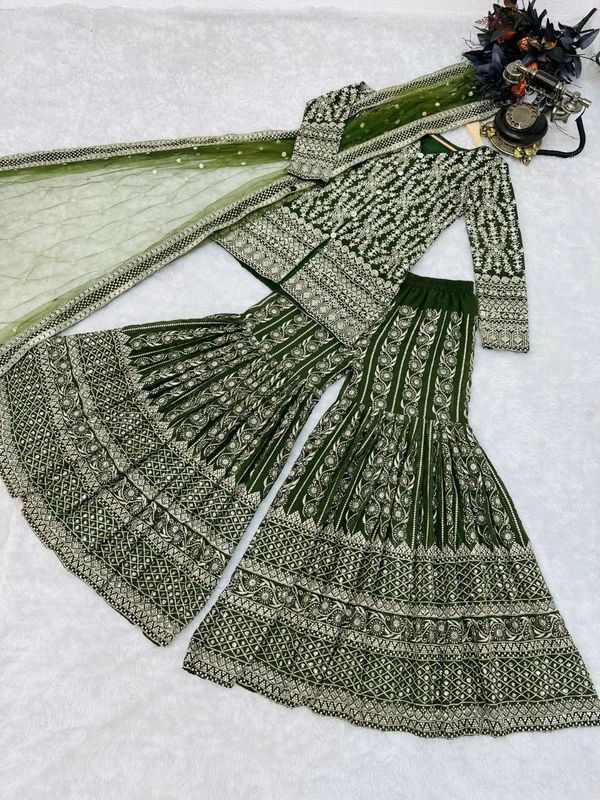 Fox Georgette Embroidery Siquince 