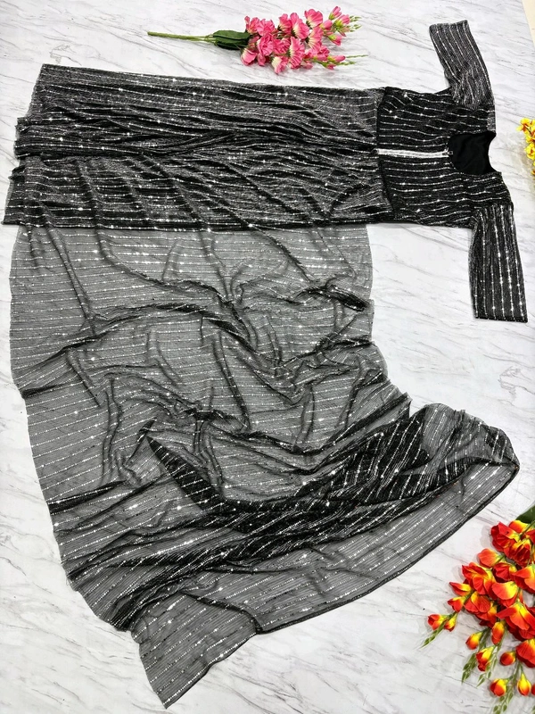 Zip and Go Saree 2 minute ready 
1499 Rs / Free shipping  - M