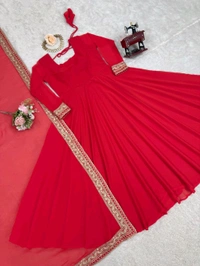 *Fabric* : Foux Gorgette 
*Inner* : Micro
*Work*. : thread  with sequence  - L 40