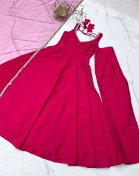 "*Registered Tm Patented By Owner*
*This Colourfull & Fresh Look Outfit Is Perfect For Upcoming Festivities And Weddings Which Provides You More Comfort And Style* - Xs-34