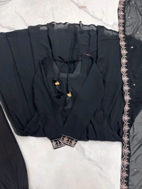 *Presenting New High End Level Up Quality This Lightweight & Colourfull Outfit Is Perfect For - L 40