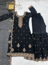 *This Colourfull & Fresh Look Outfit Is Perfect For Upcoming Festivities And Weddings Which Provides You More Comfort And Style* - Xs 34